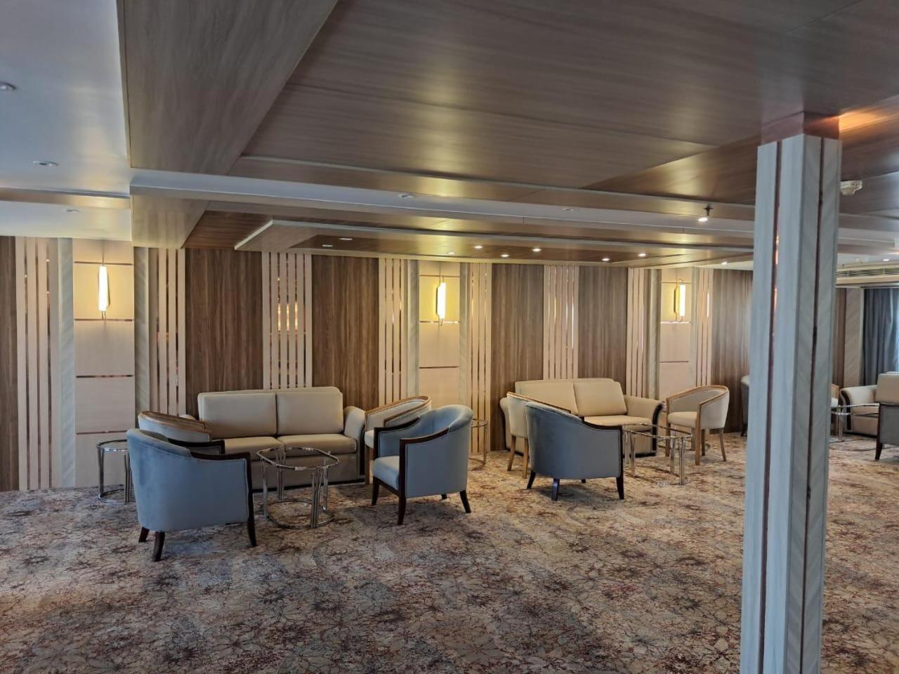 Ms Chateau Lafayette Nile Cruise - 4 Nights From Luxor Each Monday And 3 Nights From Aswan Each Friday Ngoại thất bức ảnh
